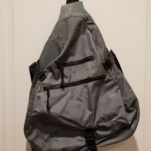 Gap crossbody backpack